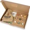 Blossombs Geschenkdoos Zaadbommen Jute Zakje 9 Stuks -Talen Tools Winkel 8720387429493 1