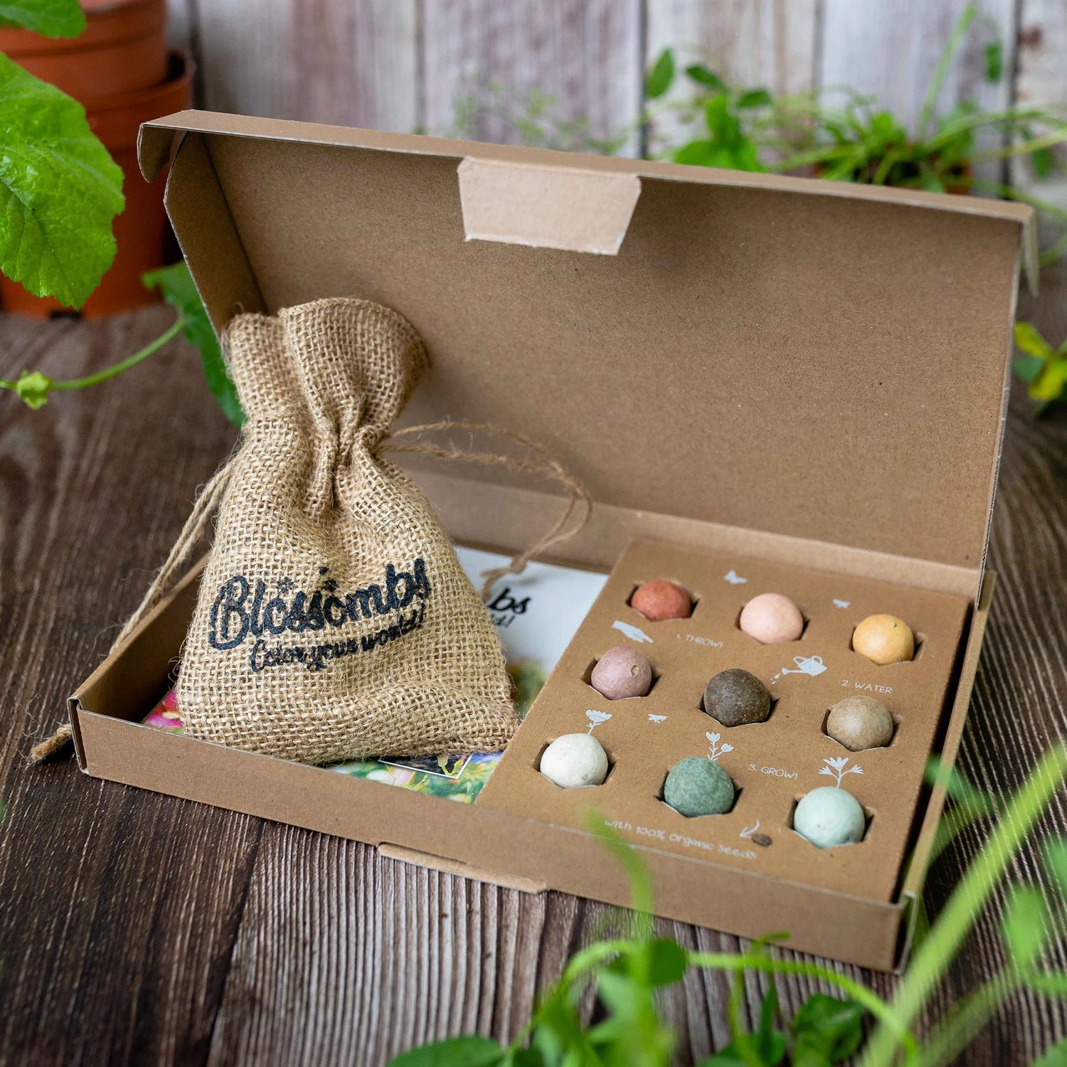 Blossombs Geschenkdoos Zaadbommen Jute Zakje 9 Stuks 4 Blossombs Geschenkdoos Zaadbommen Jute Zakje 9 Stuks - Afbeelding 2